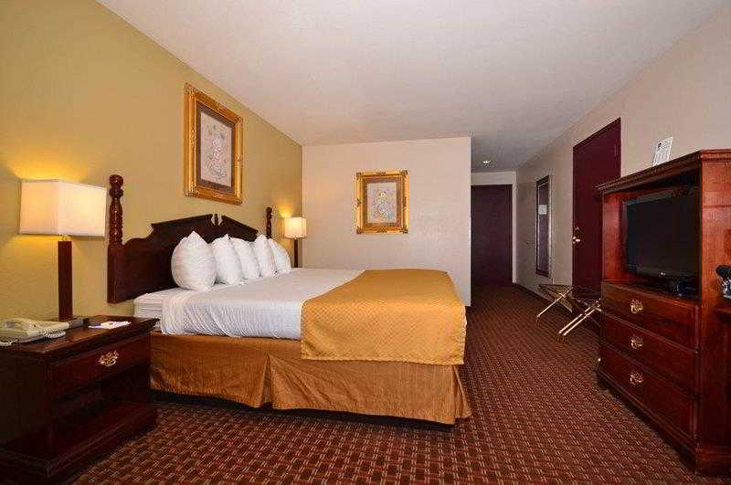 Quality Inn & Suites Carthage Exterior foto