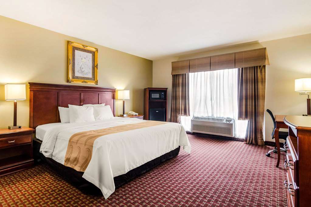 Quality Inn & Suites Carthage Quarto foto