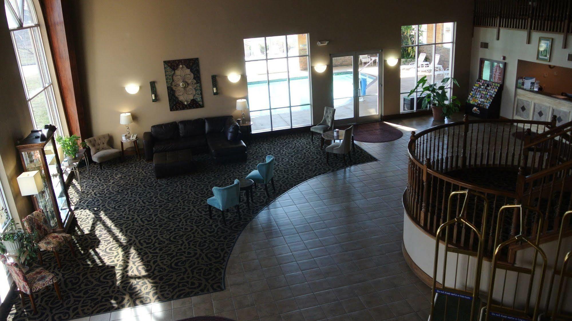 Quality Inn & Suites Carthage Exterior foto